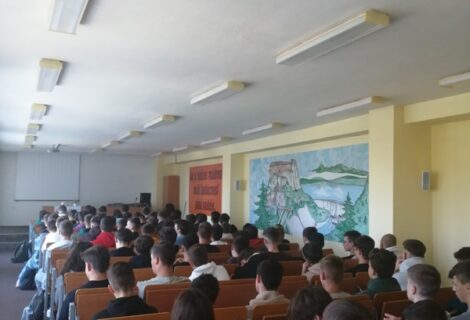 Milión detí sa modlí ruženec