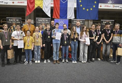 Majstrovstv&aacute; Slovenska v &scaron;achu